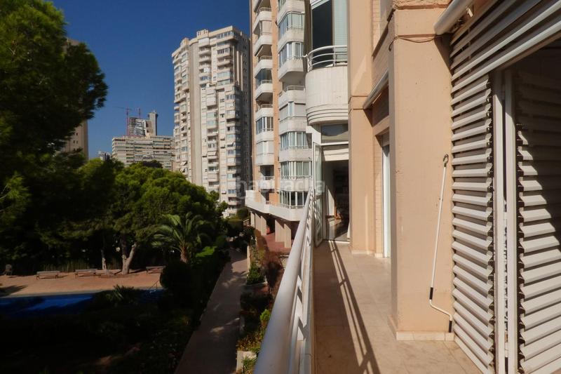 Foto d94c6029-f4b8-4b94-b588-46aed9410af5. Appartement avec chauffage parking piscine dans Playa Poniente Benidorm