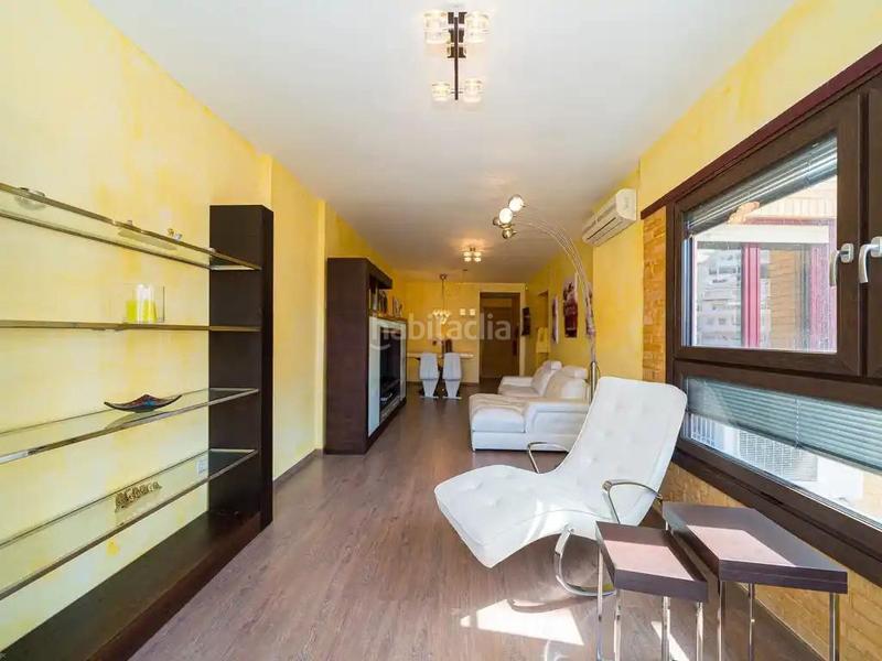 Foto 81205c29-38e0-4028-a701-8a84af9860b8. Rent flat with parking in cala Finestrat Finestrat