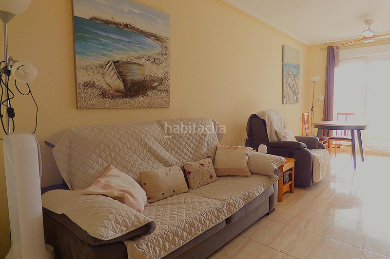 Foto 8e176a56-63e4-47cf-afe9-a6dcfc11e537. Piccolo appartamento con parcheggio piscina in Via Parque Benidorm