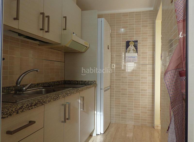 Foto a783b272-acf2-4791-b997-cfd9e1f6b5bf. Piccolo appartamento con parcheggio piscina in Via Parque Benidorm