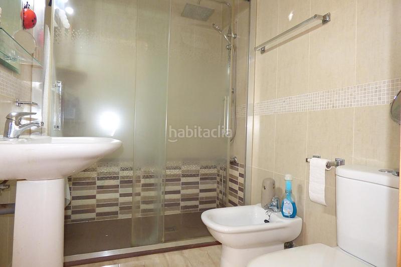 Foto f60e08f9-1453-41f1-b986-0b3d98c24f92. Piccolo appartamento con parcheggio piscina in Via Parque Benidorm