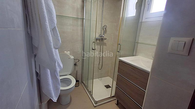 Foto 887706fa-aea2-46b9-9343-78822ce68805. Pis amb aparcament piscina a Levante Alto Benidorm