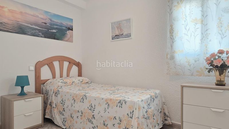 Foto 3b9ef911-2c10-4cd5-a6bb-89f94ccf1a1c. Apartament amb piscina a Playa Levante Benidorm