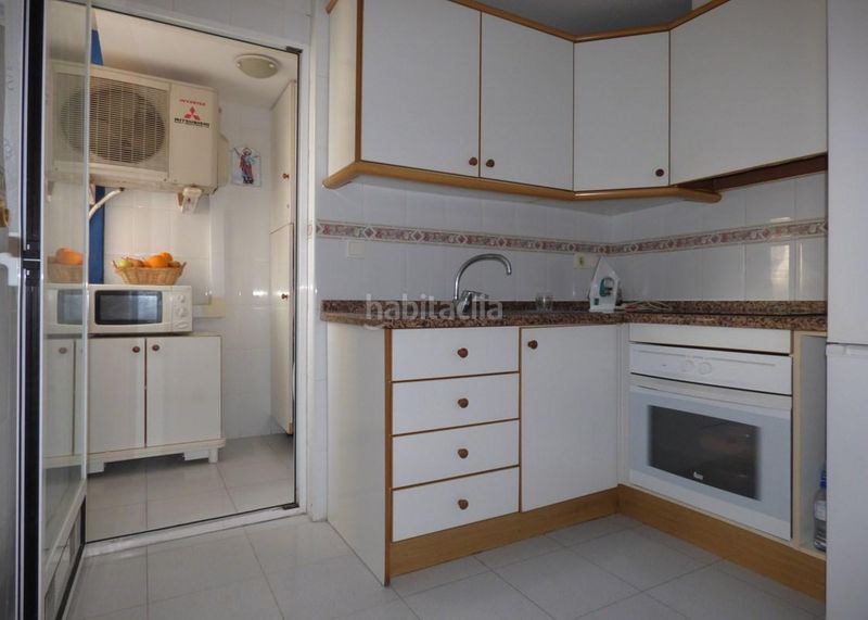 Foto df52591f-9456-4e1b-b9a3-884c61f62834. Apartament amb aparcament piscina a Rincón Bajo Benidorm