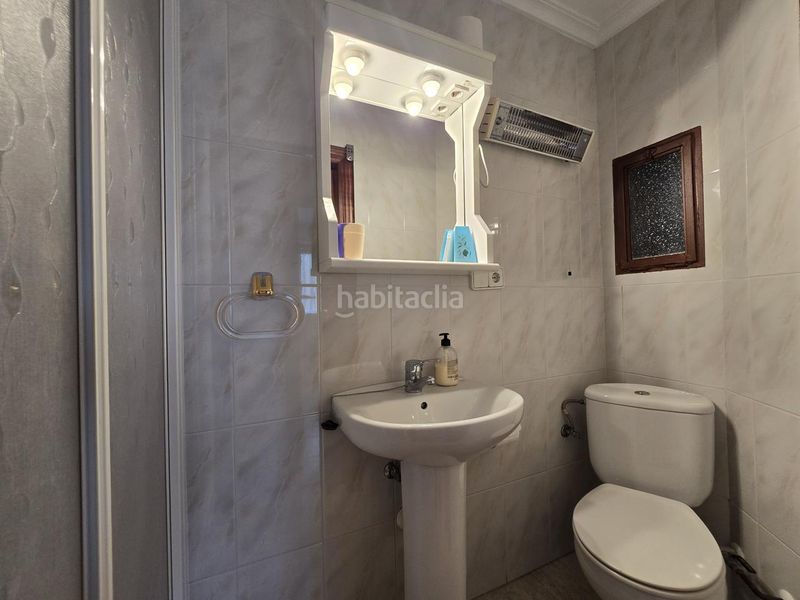 Foto cb60db6f-9360-4456-b3f0-06dfb0188f33. Piso oportunidad en el centro , a 3 minutos de la playa de levante! en Benidorm