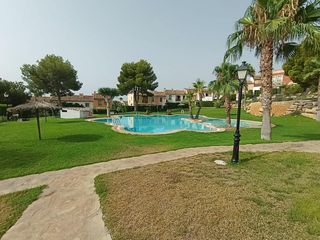 Casa adosada en Golf Bahía