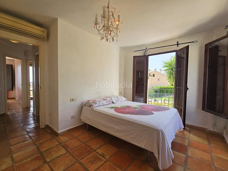 Foto f476823a-35b3-4d5a-84a0-768ff4edea34. Casa adossada amb piscina a Golf Bahía Finestrat