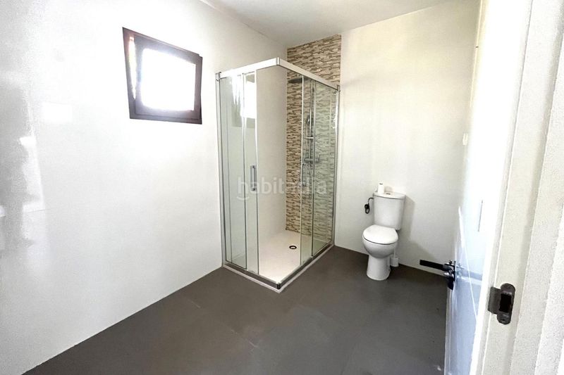 Foto adfd29a6-8913-45c8-9746-3ed01a4989af. Casa amb piscina a Coloma Nucia (la)