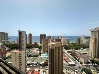 Apartament  Calle lepanto. Un apartamento amplio para todas tus necesidades