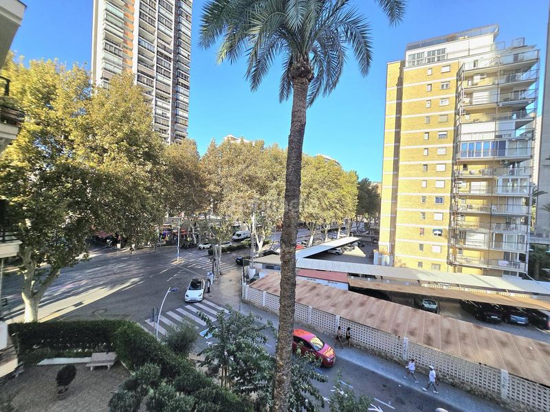 Foto b39b69eb-efd4-499d-a3f2-e9bf39e16a82. Apartamento excelente inversión junto a la Playa Levante en Benidorm