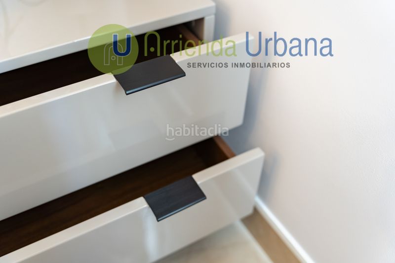 Foto a957a87a-ff4d-498d-9949-3285c880be0b. Casa adossada amb calefacció aparcament piscina a Elche / Elx