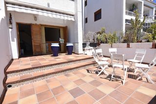 Pis a Santa pola - armada española 66. Triplex en venta en santa pola del este.