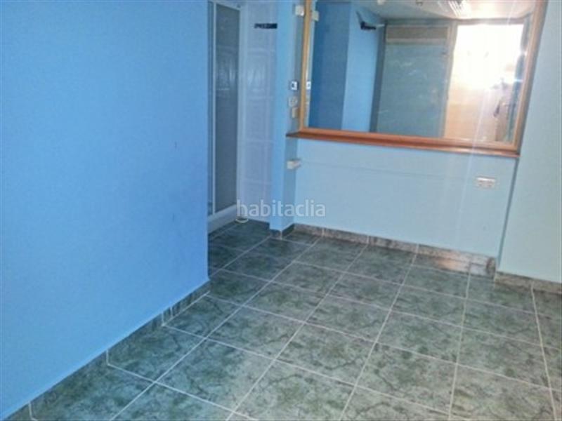 Foto f9dabdad-0d96-47b4-86dc-f1de13dda820. Local comercial a Saladar Dénia