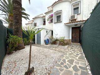 Casa adossada a El Palmar - Los Molinos. Fantástica casa adosada con 2 patios anterior y posterior de 120