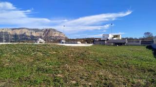 Terrain résidentiel à Gata de Gorgos. Terreno de 1000 m2 urbano con proyecto. hasta 10 metros de altur