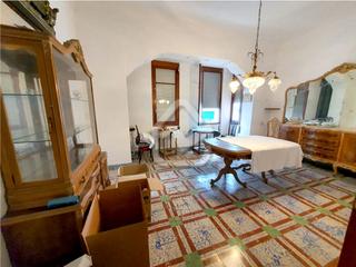 Maison à Pedreguer. Casa de pueblo en pleno corazón de pedreguer compuesta de 3 plan