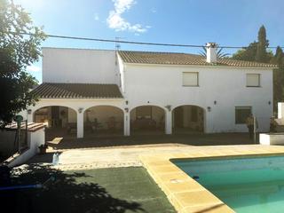 Xalet a La Xara-La Sella. Te presentamos este chalet de 350 m, situado en un extenso solar