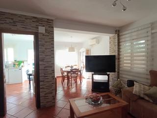 Casa a El Puerto. Te presentamos esta encantadora planta baja de 85 m, idealmente
