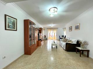 Pis en Centro Urbano. Bienvenido a tu nuevo hogar! este espectacular piso de 120 metro