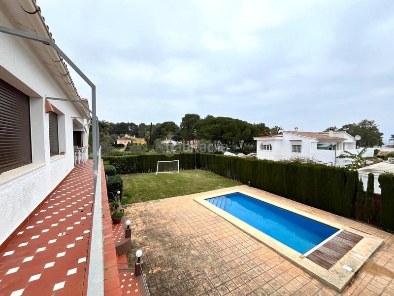 Foto 1eda9c03-49cb-46d5-ad57-b0ccd2d3a517. Xalet amb calefacció piscina a Las Rotas / Les Rotes Dénia