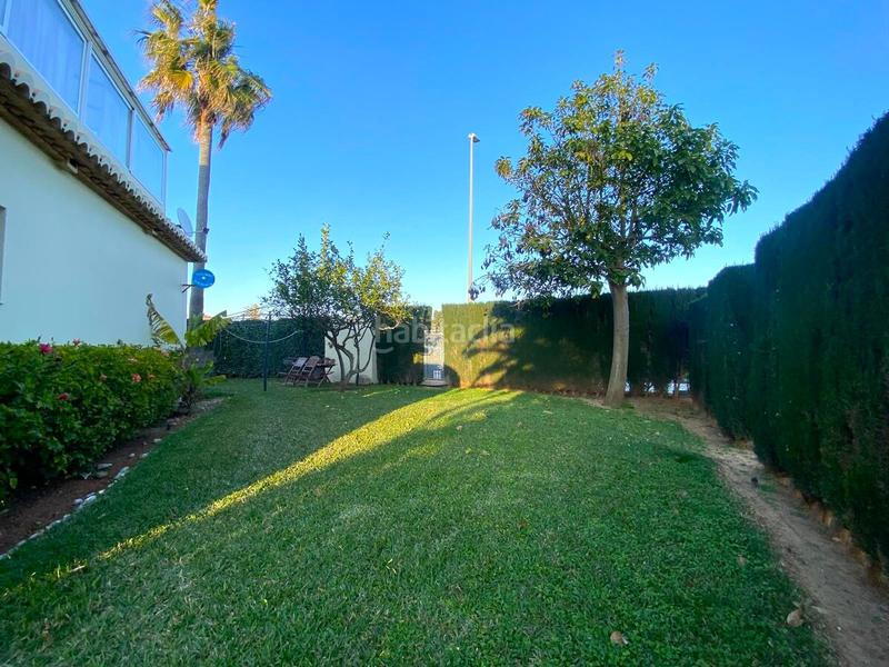 Foto 073d8faa-25ea-4f34-ae19-22ed4c98047e. Apartamento este apartamento suena como un lugar maravilloso para vivir. está ubicado en una urbanización tranquila, lo que es perfecto si bus en Dénia