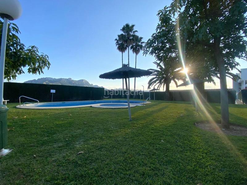 Foto 8eb5b689-a67d-4aa9-aaa4-534a5415927b. Apartamento este apartamento suena como un lugar maravilloso para vivir. está ubicado en una urbanización tranquila, lo que es perfecto si bus en Dénia