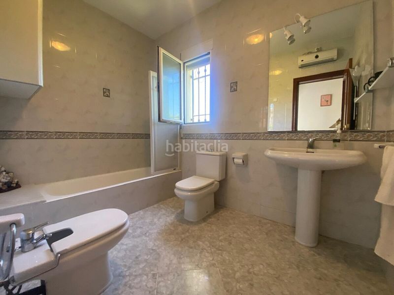 Foto 512f17ce-1f88-4176-b414-fedb812772d9. Xalet amb calefacció piscina a Beniarbeig