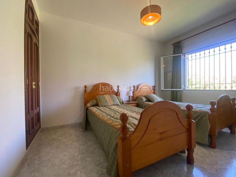 Foto b8f4ee94-aaca-4e3d-b6c5-02b9203c2aed. Xalet amb calefacció piscina a Beniarbeig