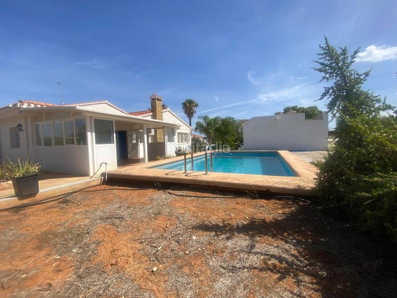 Foto a9c026ad-3780-449f-a899-f33cf976cff8. Chalet espectacular chalet en la pedrera a los pies del montgó y a pocos minutos del centro ubicado en una exclusiva zona reside en Dénia