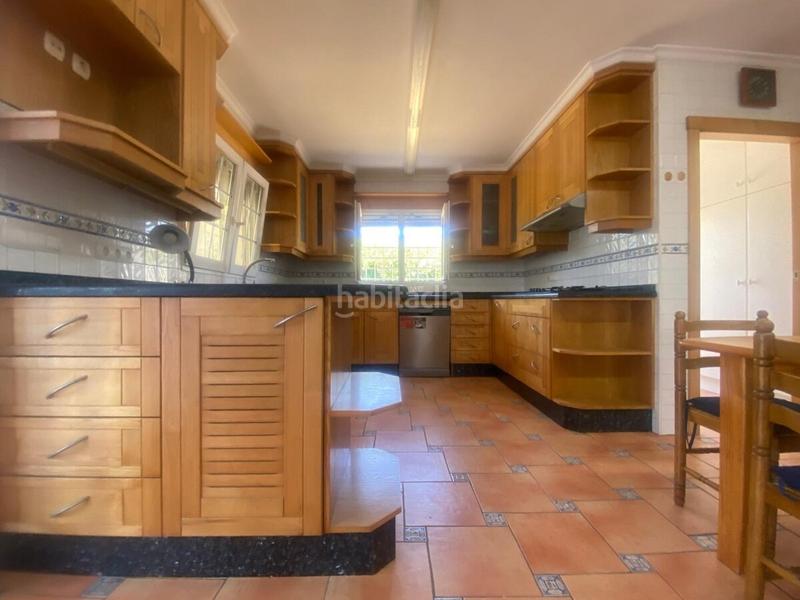 Foto dad5d9d8-7c9e-4d6e-9b19-144fee097e03. Chalet espectacular chalet en la pedrera a los pies del montgó y a pocos minutos del centro ubicado en una exclusiva zona reside en Dénia