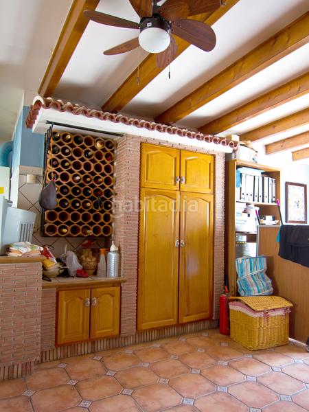 Foto c8eeb923-0fde-4bff-bb64-265a4ef80383. Location chalet avec chauffage parking piscine dans Dénia