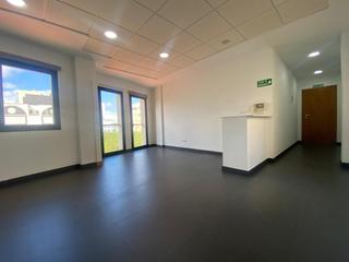 Location Bureau à Jesús Pobre. Oficina de 100 m en el centro de dénia  ubicación privilegiadapr
