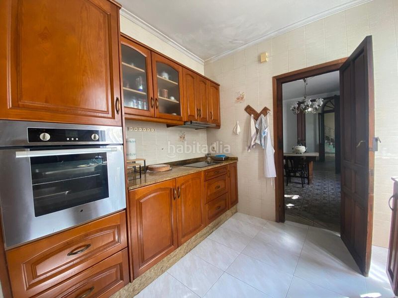 Foto f8f4bf42-f13e-43f2-a78c-ca1e9a9c3783. Casa a Gata de Gorgos