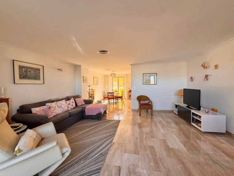 Foto 84014841-9f37-452c-b969-60ec68a96409. Àtic amb calefacció aparcament piscina a Centro Urbano Dénia