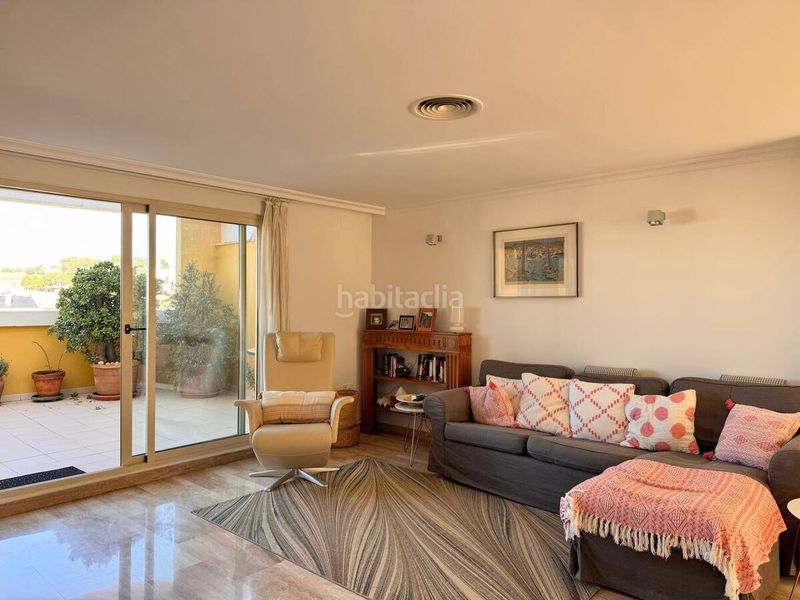 Foto f9bcf407-4b29-4b5d-8d45-76e7d03f85cc. Àtic amb calefacció aparcament piscina a Centro Urbano Dénia