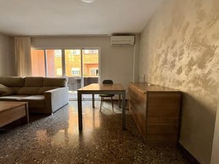 Location Appartement à Jesús Pobre. Piso en alquiler anual en ubicación céntrica y con todos los ser