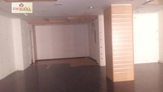 Business premise in Centro