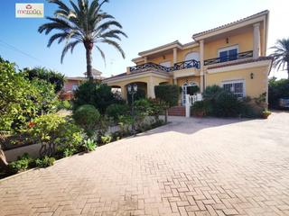 Xalet a Ciutat Jardí - Torreta Verdí. Excelente chalet en ciudad jardin