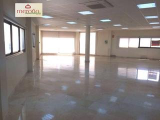 Alquiler Oficina en San Crispín. Oficina poligono carrus
