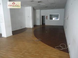 Lloguer Local Comercial a Nou Altabix. Local corazon jesus