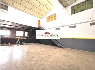 Nau industrial a Plaza Crevillente - Antiguos Juzgados - El Asilo