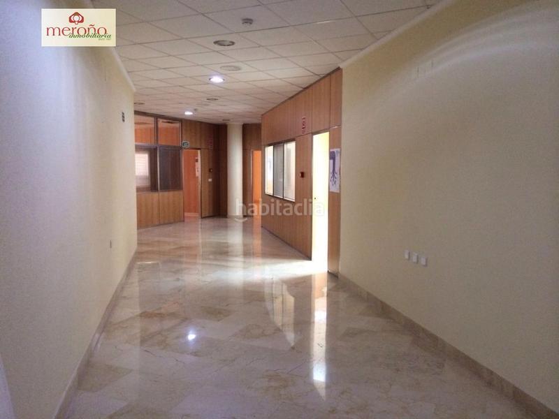 Foto 57a671ce-3913-491c-babb-eb782b1035d0. Miete büro in San Crispín Elche / Elx