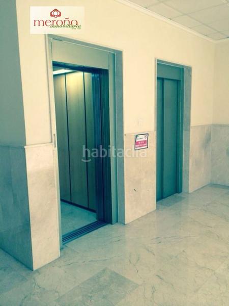 Foto bbab0e1c-8754-4f80-9150-74b2ae15e196. Miete büro in San Crispín Elche / Elx