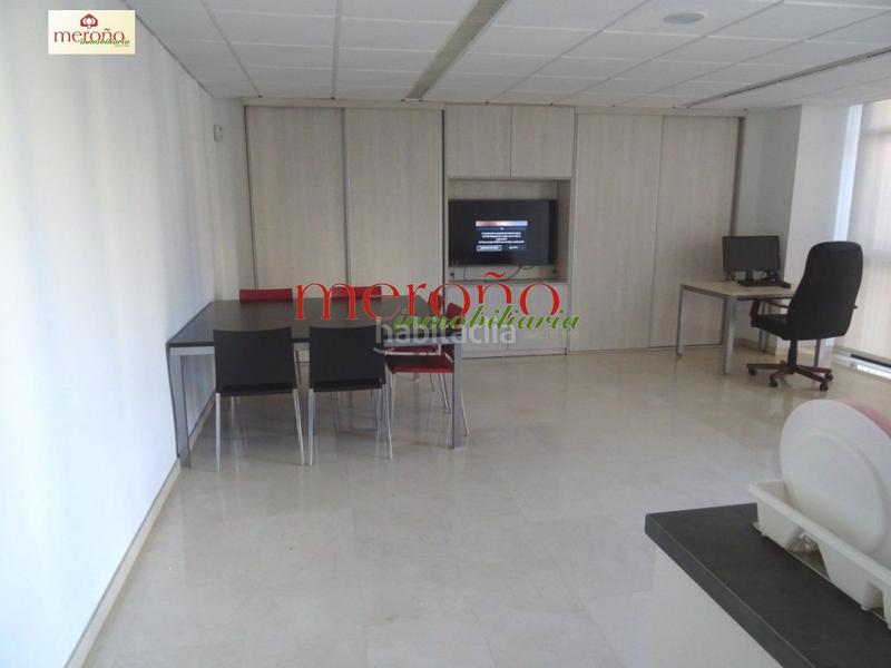 Foto 31c304e1-0b8f-46ea-ade2-c1672326100a. Alquiler oficina s seminuevas edificio emblematico en Elche / Elx