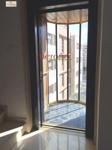 Foto 78f37228-d039-468c-bd2e-34aba6a4ebbe. Alquiler oficina s seminuevas edificio emblematico en Elche / Elx