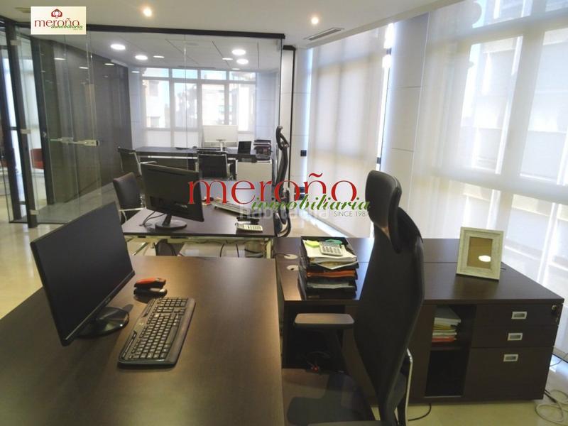 Foto 86dfdc37-5839-4143-a8dd-322dfad3a8b2. Alquiler oficina s seminuevas edificio emblematico en Elche / Elx