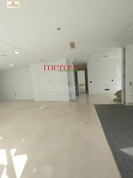 Foto b42f209f-d3af-4ca0-a2d5-d5291bb8280e. Alquiler oficina s seminuevas edificio emblematico en Elche / Elx