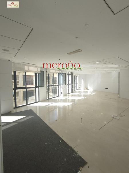 Foto d344445f-b977-4bb0-bbaf-a3c0051d9eef. Alquiler oficina s seminuevas edificio emblematico en Elche / Elx
