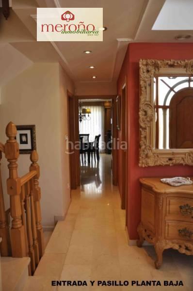 Foto 35cd5576-caed-4206-9c45-e3e3694aa6ec. Chalet avec parking dans La Portalada Elche / Elx