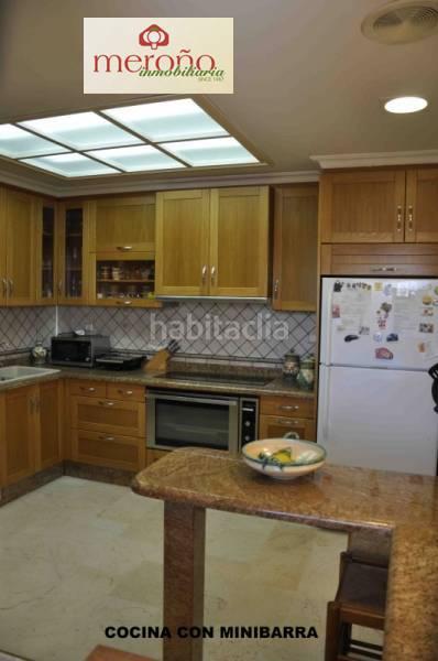 Foto 4fa94d8a-91fa-4a9c-a6f3-83231dcdef43. Chalet avec parking dans La Portalada Elche / Elx